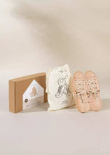 Load image into Gallery viewer, Wooden Lacing Game