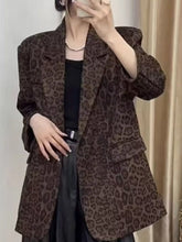 Load image into Gallery viewer, Women's vintage leopard print oversized blazer