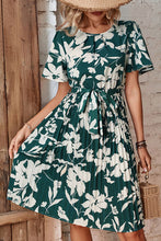 Load image into Gallery viewer, Floral Round Neck Tie Belt Pleated Dress