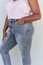 Load image into Gallery viewer, Judy Blue High Waisted Stone Wash Slim Fit Jeans