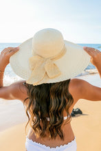 Load image into Gallery viewer, Scallop Sunhat
