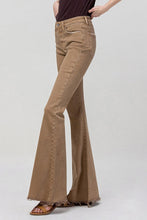 Load image into Gallery viewer, High Rise Super Flare Jeans
