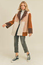 Load image into Gallery viewer, Colorblocked Sherpa Jacket
