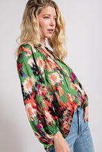 Load image into Gallery viewer, V-NECK TIE FRONT BLOUSE TOP
