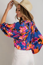 Load image into Gallery viewer, V-NECK TIE FRONT BLOUSE TOP

