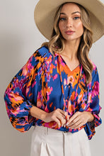 Load image into Gallery viewer, V-NECK TIE FRONT BLOUSE TOP
