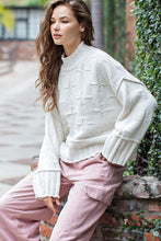 Load image into Gallery viewer, Turtle Neck Knit Top
