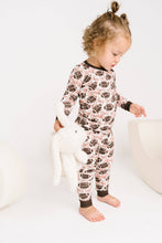 Load image into Gallery viewer, Bows &amp; Touchdowns Bamboo Set
