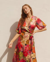 Load image into Gallery viewer, Floral Wrap dress
