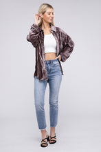 Load image into Gallery viewer, Tiered Shirring Velvet Shirt
