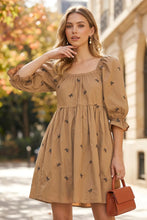 Load image into Gallery viewer, Bow embroidery dress
