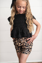 Load image into Gallery viewer, Kids Black Shirred Top &amp; Leopard Print Bow Spring Short Set
