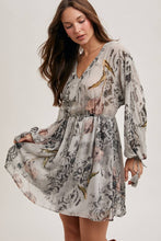 Load image into Gallery viewer, FLORAL PRINT  MINI DRESS
