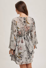 Load image into Gallery viewer, FLORAL PRINT  MINI DRESS
