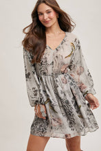 Load image into Gallery viewer, FLORAL PRINT  MINI DRESS
