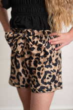 Load image into Gallery viewer, Kids Black Shirred Top &amp; Leopard Print Bow Spring Short Set
