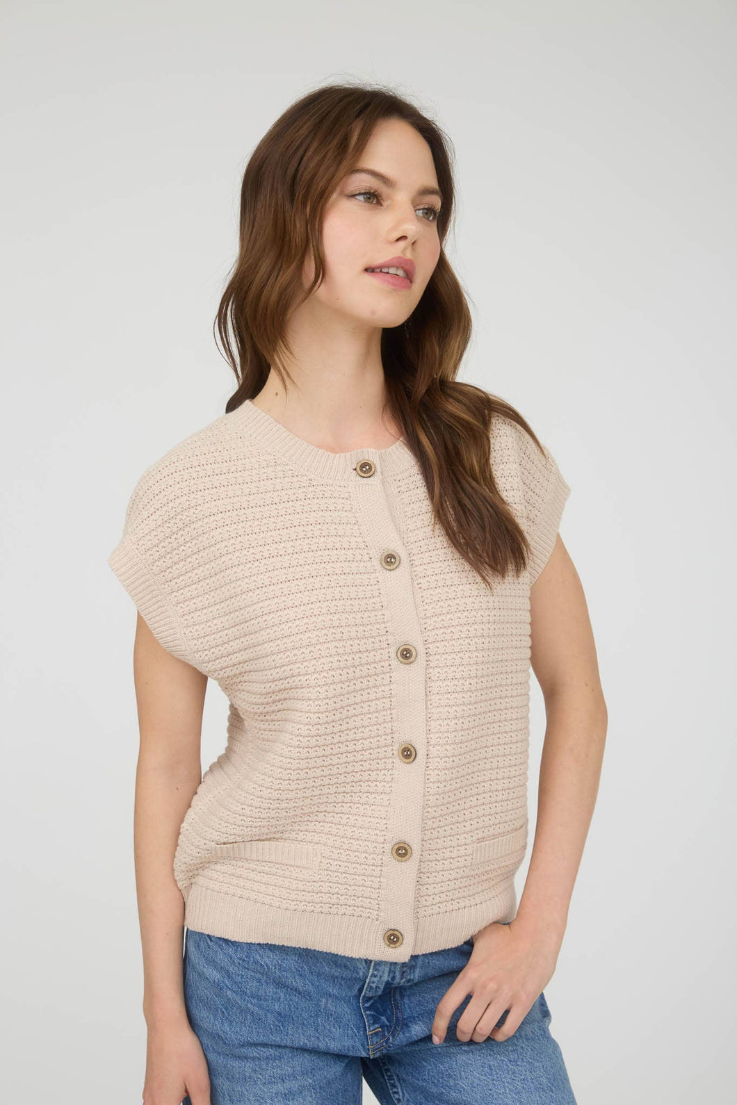 BUTTON DOWN SHORT SLEEVE KNIT CARDIGAN VEST
