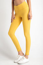 Load image into Gallery viewer, BUTTER SOFT BASIC FULL LENGTH LEGGINGS
