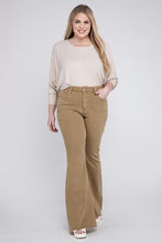 Load image into Gallery viewer, Plus Size High Rise Super Flare Jeans
