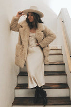 Load image into Gallery viewer, Ivory delight hat - Believe Inspire Beauty 
