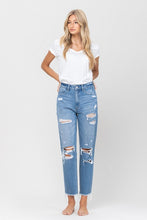 Load image into Gallery viewer, DISTRESSED RAW HEM MOM JEANS
