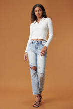 Load image into Gallery viewer, High Rise Distressed Skinny
