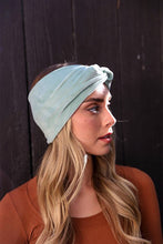 Load image into Gallery viewer, Super Soft Twisted Velvet Headbands
