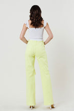 Load image into Gallery viewer, DISTRESSED WIDE CUT STRAIGHT LEG JEANS
