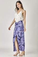 Load image into Gallery viewer, TRIM DETAIL WITH RUFFLE CAMI TOP
