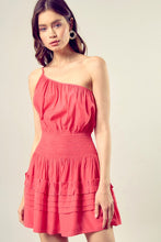 Load image into Gallery viewer, PLEATED DETAIL ONE SHOULDER CAMI DRESS
