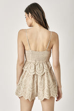 Load image into Gallery viewer, SCALLOP EDGE FRONT TIE UP ROMPER
