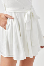 Load image into Gallery viewer, PLEATED PUFF SLEEVE OVERWRAP ROMPER
