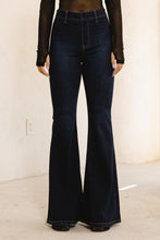 Load image into Gallery viewer, HIGH WAISTED FLARE JEAN

