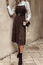 Load image into Gallery viewer, Leopard Print Spaghetti Straps Straight Neck Midi Dress
