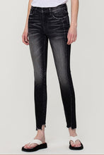 Load image into Gallery viewer, Black Mid Rise Jeans
