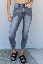 Load image into Gallery viewer, Judy Blue High Waisted Stone Wash Slim Fit Jeans
