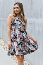 Load image into Gallery viewer, Floral Sleeveless Dress
