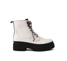 Load image into Gallery viewer, White boots freeshipping - Believe Inspire Beauty

