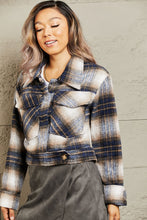 Load image into Gallery viewer, Cropped Plaid Shacket
